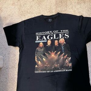 Men’s Eagles Tshirt